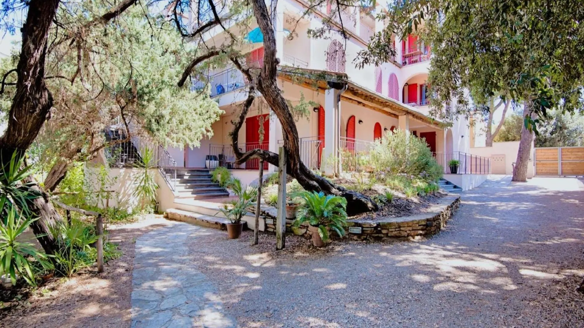 Property In San Vincenzo