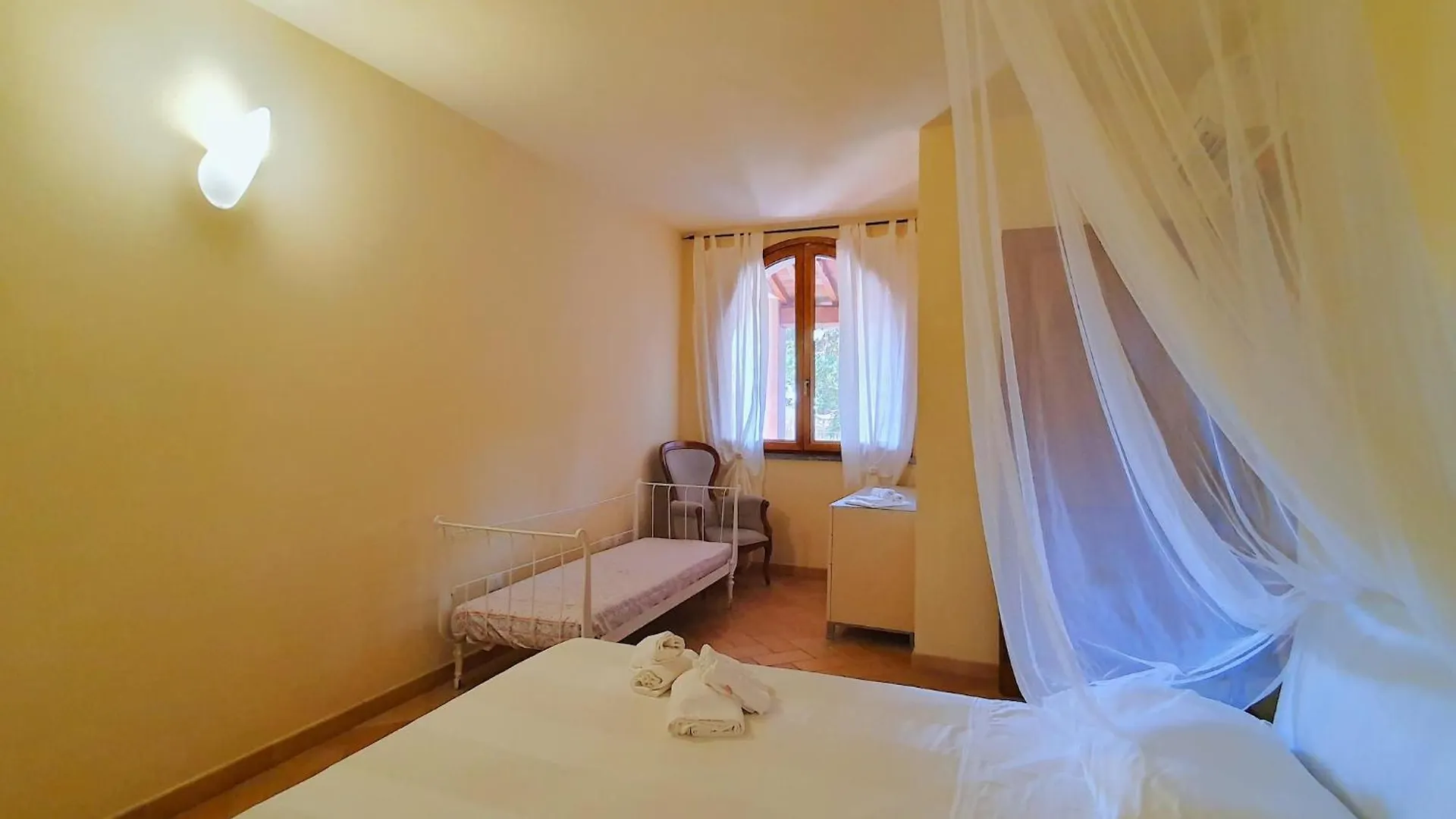 Property In San Vincenzo Apartment
