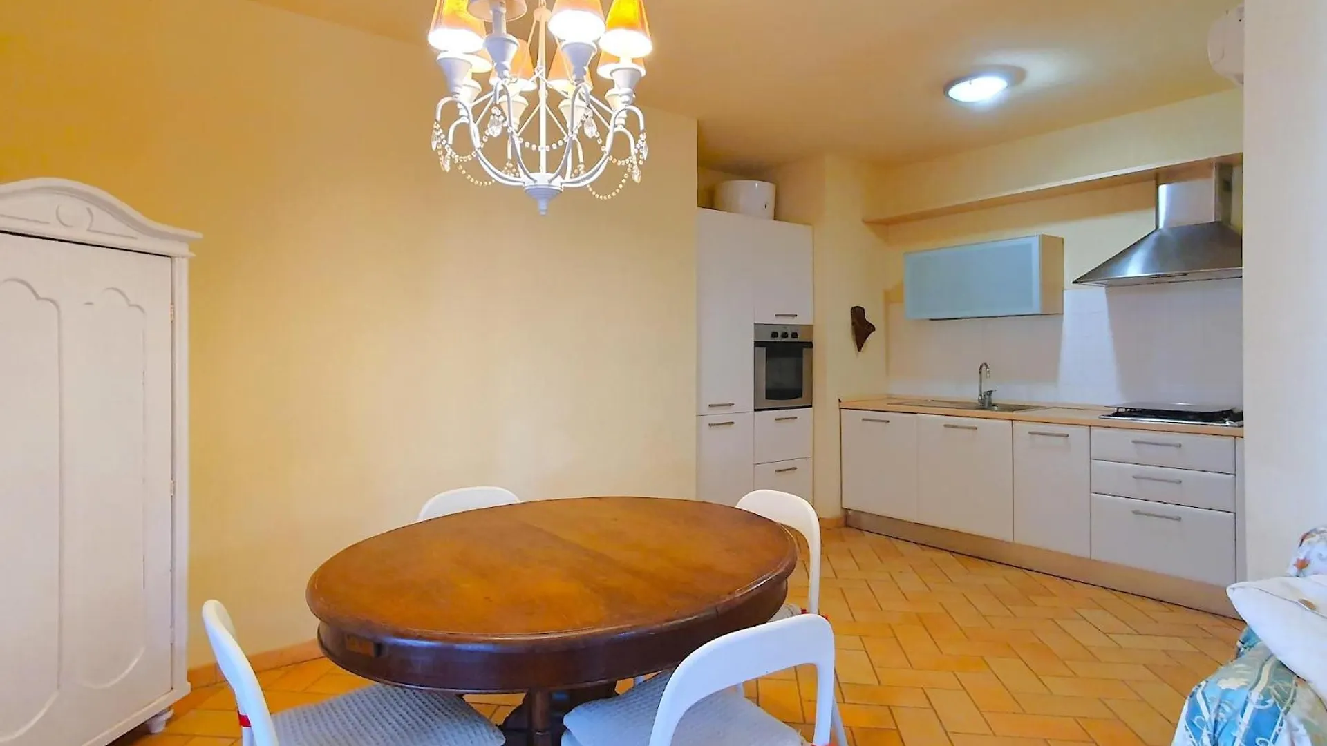 Property In San Vincenzo Apartment